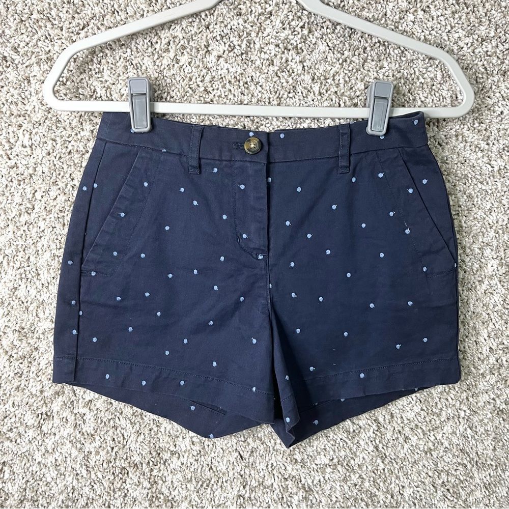 Boden Shorts Women’s 2 Rachel Navy Blue Swiss Dot 3” Chino‎